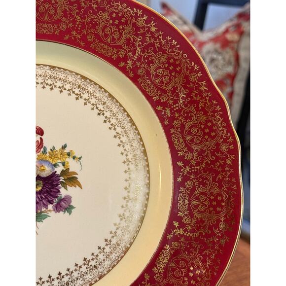 Vintage Steubenville Porcelain Dinner Plate – Floral Center, Red, Pattern #2049 - Picture 9 of 11